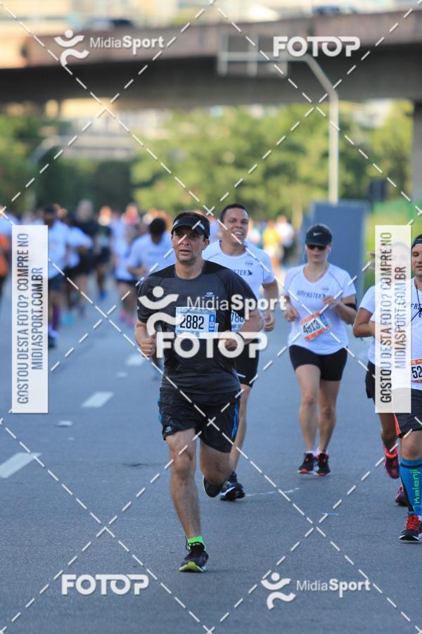 Buy your photos of the eventAthenas 15k - So Paulo on Fotop