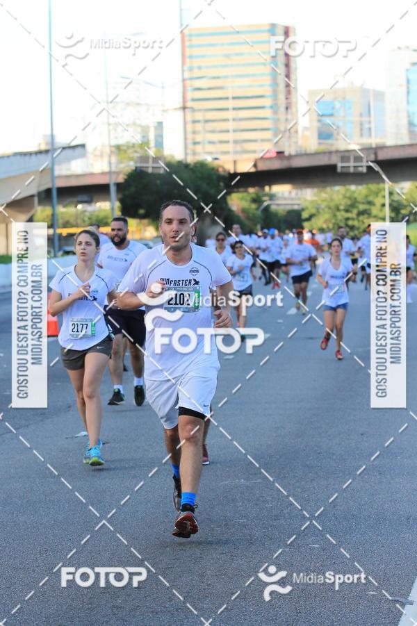 Buy your photos of the eventAthenas 15k - So Paulo on Fotop