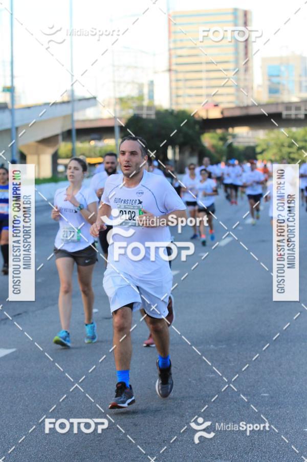 Buy your photos of the eventAthenas 15k - So Paulo on Fotop