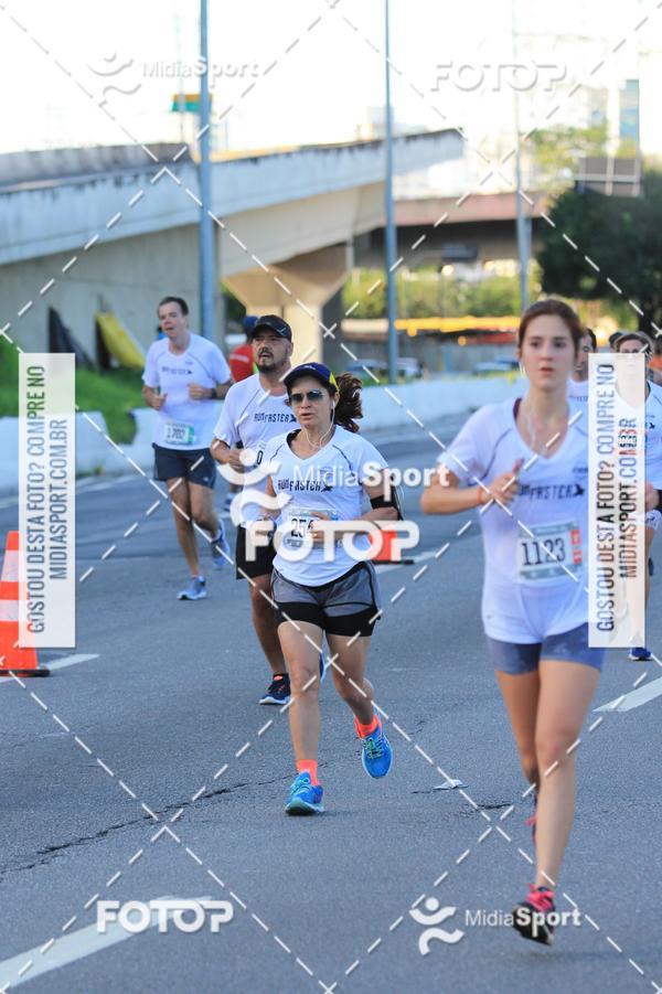 Buy your photos of the eventAthenas 15k - So Paulo on Fotop