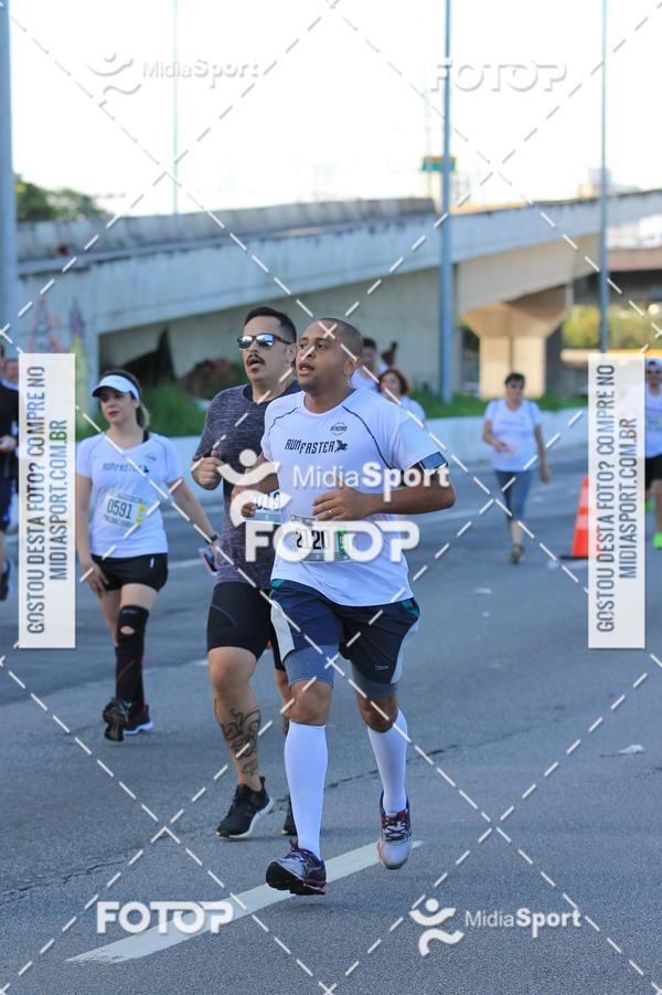 Buy your photos of the eventAthenas 15k - So Paulo on Fotop