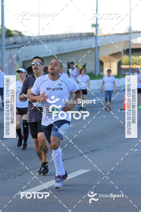 Buy your photos of the eventAthenas 15k - So Paulo on Fotop