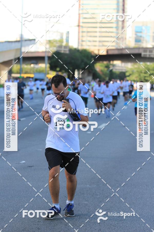 Buy your photos of the eventAthenas 15k - So Paulo on Fotop