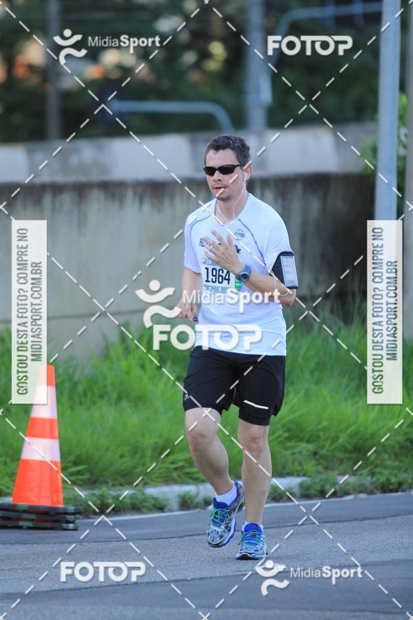 Buy your photos of the eventAthenas 15k - So Paulo on Fotop