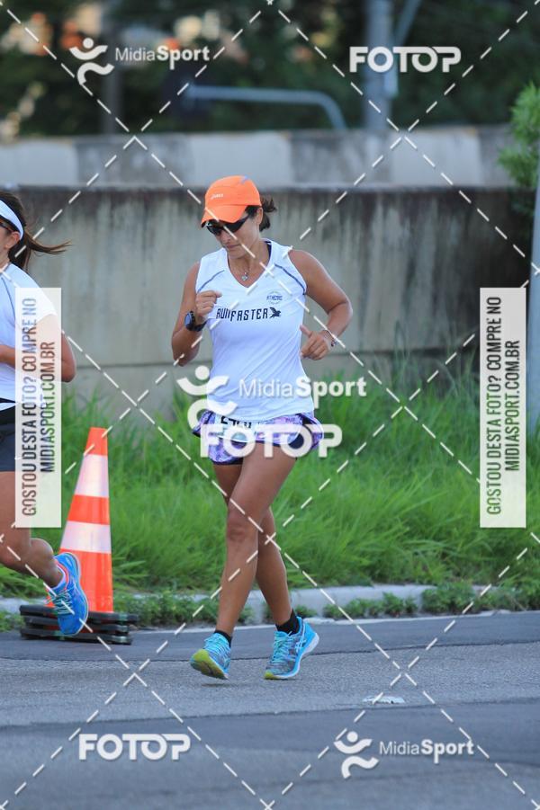 Buy your photos of the eventAthenas 15k - So Paulo on Fotop