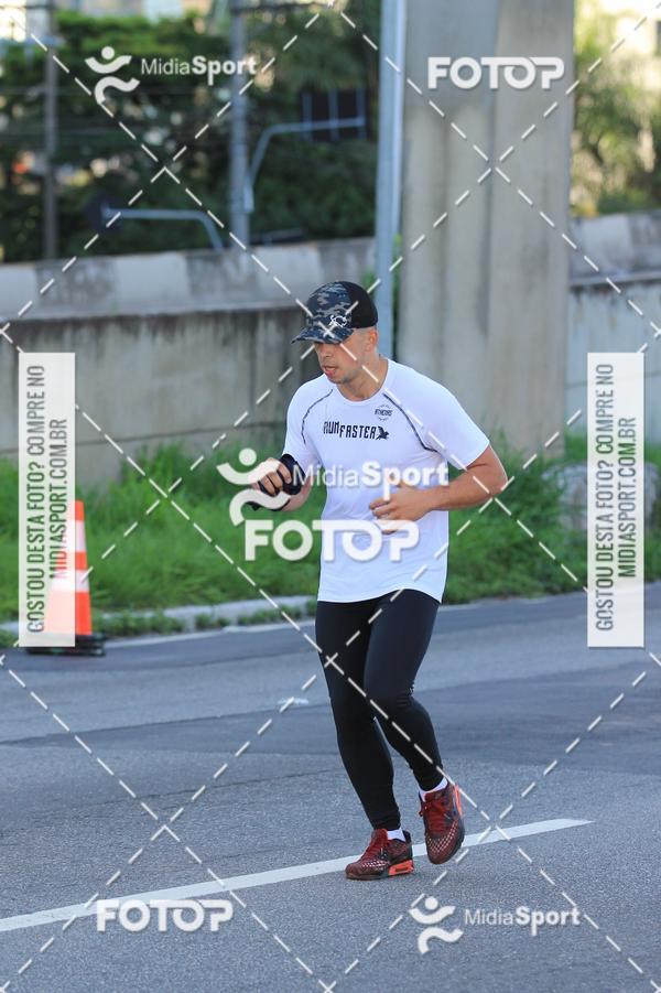 Buy your photos of the eventAthenas 15k - So Paulo on Fotop