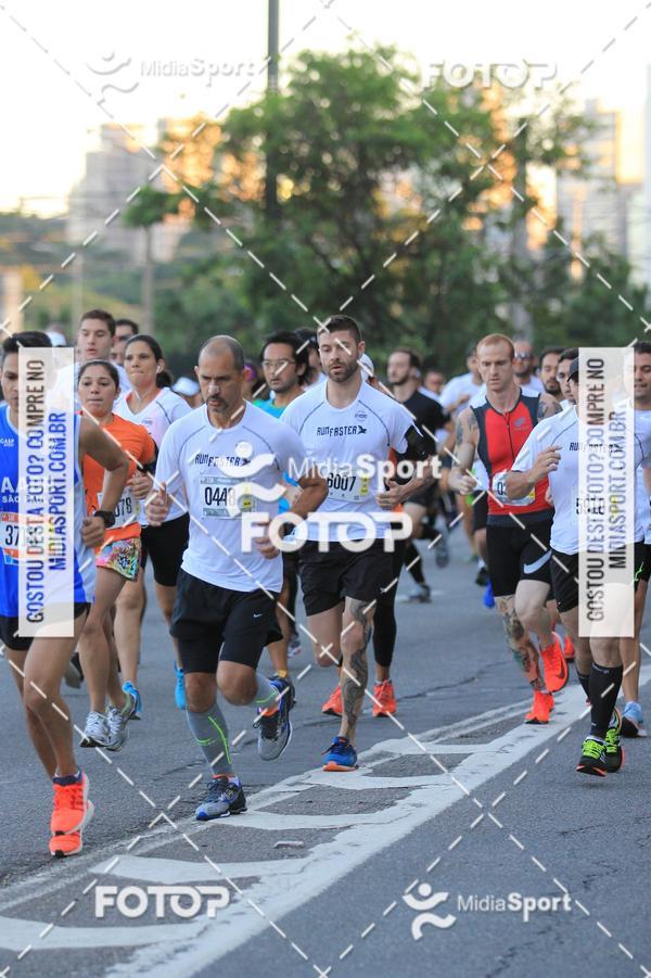 Buy your photos of the eventAthenas 15k - So Paulo on Fotop