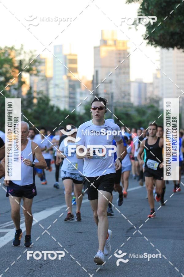 Buy your photos of the eventAthenas 15k - So Paulo on Fotop
