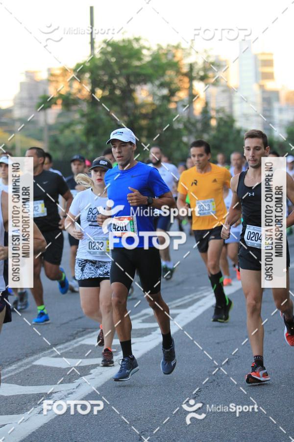 Buy your photos of the eventAthenas 15k - So Paulo on Fotop