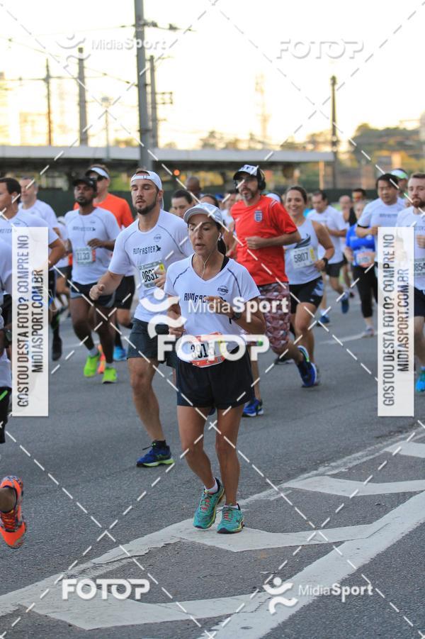 Buy your photos of the eventAthenas 15k - So Paulo on Fotop