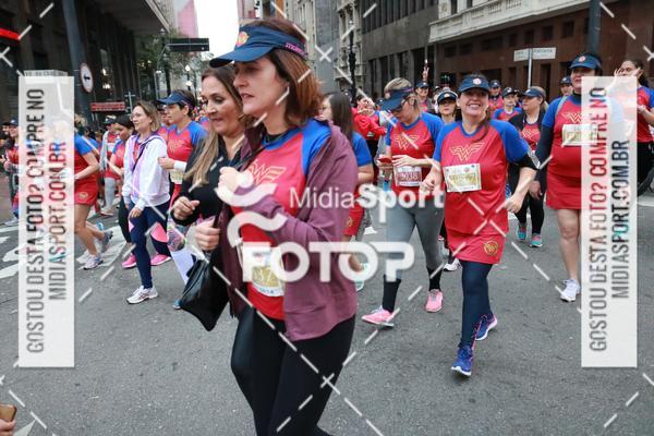 Buy your photos of the eventCorrida Mulher Maravilha - SP on Fotop