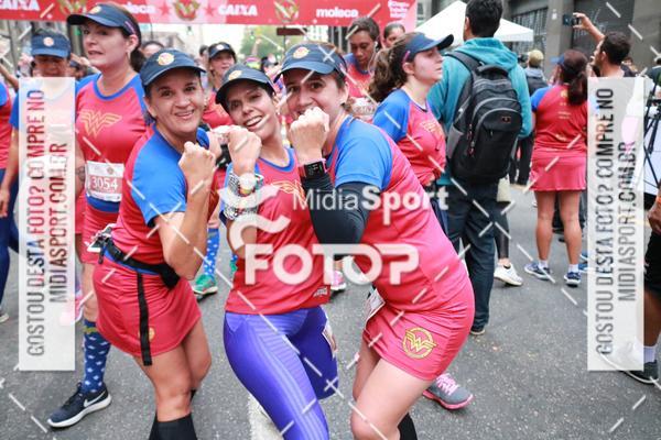 Buy your photos of the eventCorrida Mulher Maravilha - SP on Fotop