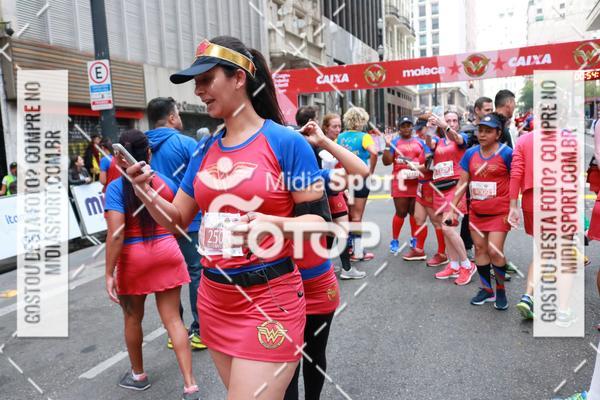 Buy your photos of the eventCorrida Mulher Maravilha - SP on Fotop