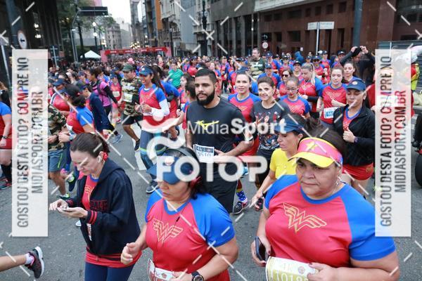 Buy your photos of the eventCorrida Mulher Maravilha - SP on Fotop