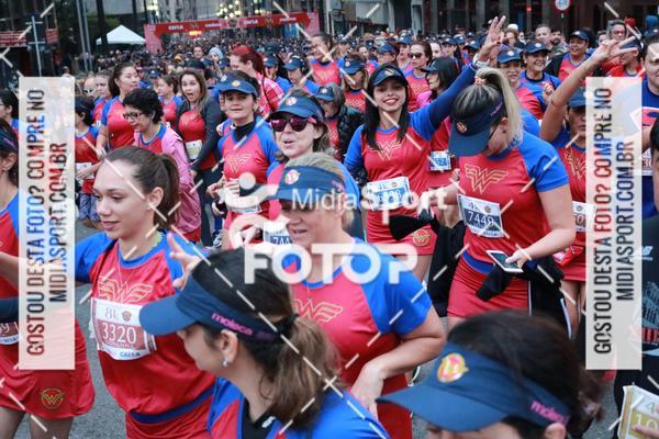 Buy your photos of the eventCorrida Mulher Maravilha - SP on Fotop