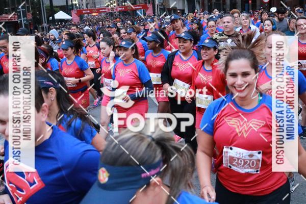 Buy your photos of the eventCorrida Mulher Maravilha - SP on Fotop