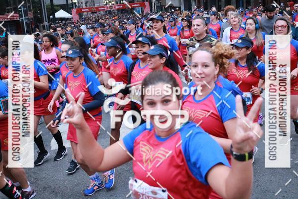 Buy your photos of the eventCorrida Mulher Maravilha - SP on Fotop