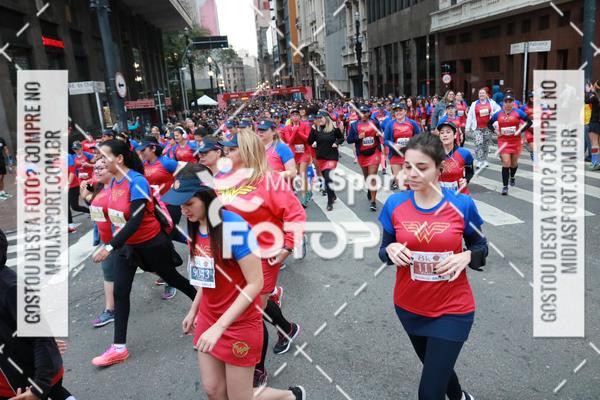 Buy your photos of the eventCorrida Mulher Maravilha - SP on Fotop