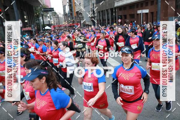 Buy your photos of the eventCorrida Mulher Maravilha - SP on Fotop