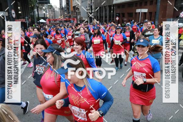 Buy your photos of the eventCorrida Mulher Maravilha - SP on Fotop