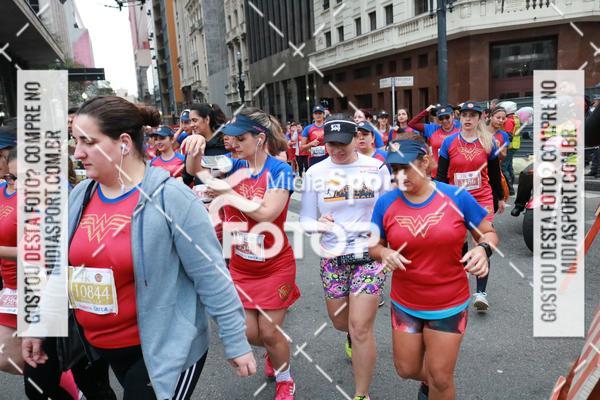 Buy your photos of the eventCorrida Mulher Maravilha - SP on Fotop