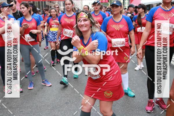 Buy your photos of the eventCorrida Mulher Maravilha - SP on Fotop