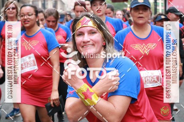 Buy your photos of the eventCorrida Mulher Maravilha - SP on Fotop