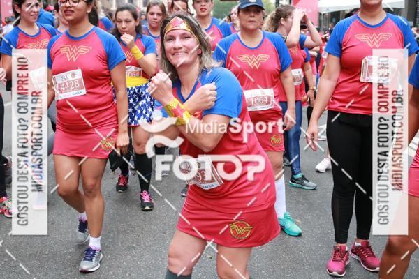 Buy your photos of the eventCorrida Mulher Maravilha - SP on Fotop