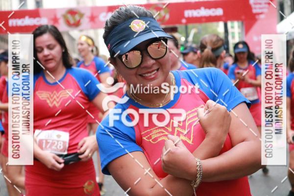 Buy your photos of the eventCorrida Mulher Maravilha - SP on Fotop
