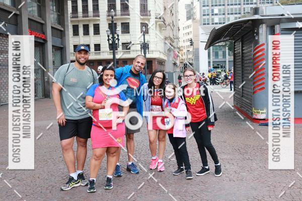 Buy your photos of the eventCorrida Mulher Maravilha - SP on Fotop