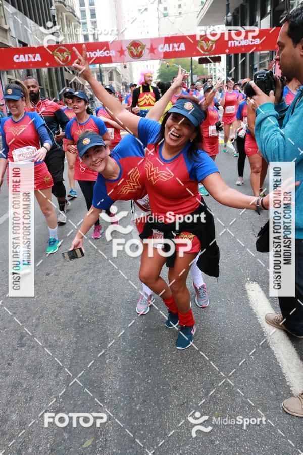 Buy your photos of the eventCorrida Mulher Maravilha - SP on Fotop