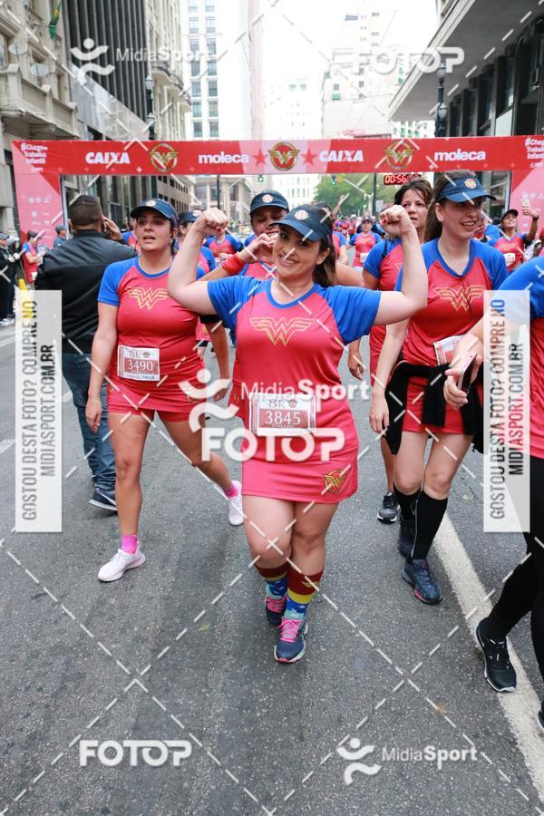 Buy your photos of the eventCorrida Mulher Maravilha - SP on Fotop