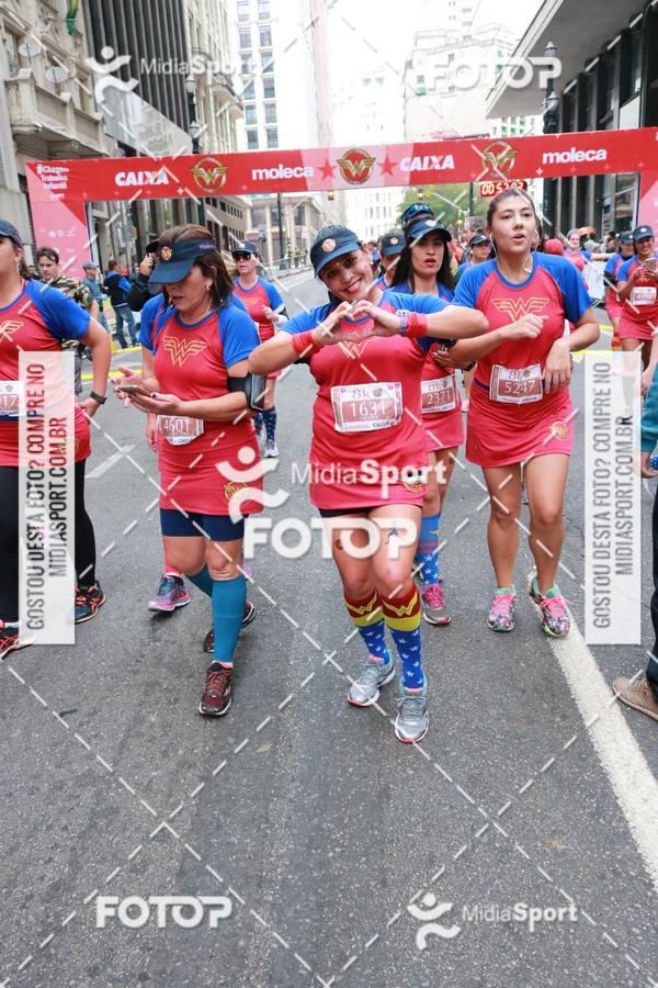 Buy your photos of the eventCorrida Mulher Maravilha - SP on Fotop