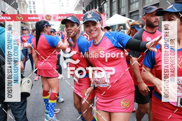 Buy your photos of the eventCorrida Mulher Maravilha - SP on Fotop