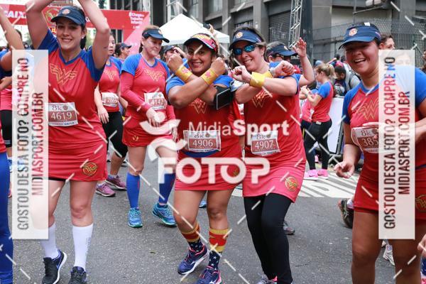 Buy your photos of the eventCorrida Mulher Maravilha - SP on Fotop