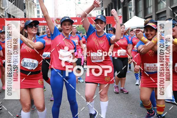 Buy your photos of the eventCorrida Mulher Maravilha - SP on Fotop