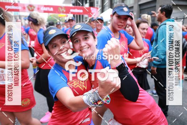 Buy your photos of the eventCorrida Mulher Maravilha - SP on Fotop