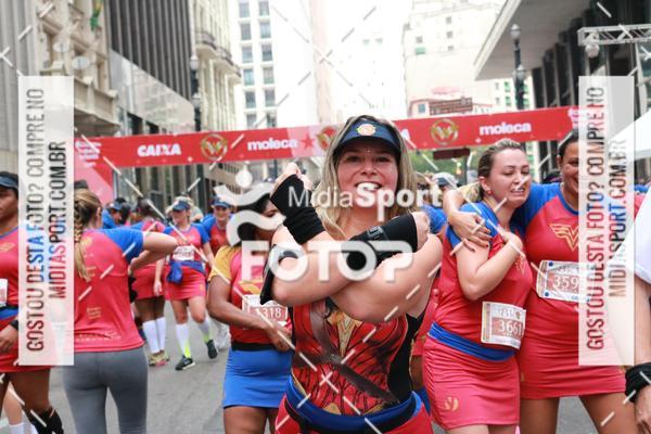 Buy your photos of the eventCorrida Mulher Maravilha - SP on Fotop
