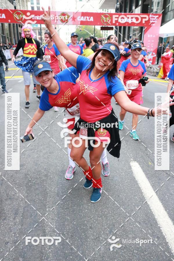 Buy your photos of the eventCorrida Mulher Maravilha - SP on Fotop