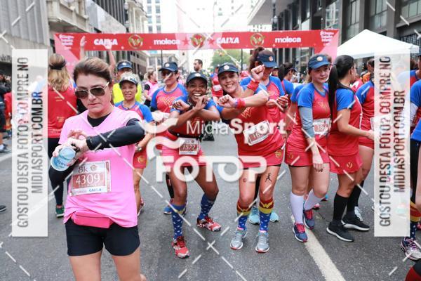Buy your photos of the eventCorrida Mulher Maravilha - SP on Fotop