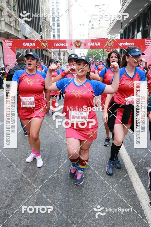 Buy your photos of the eventCorrida Mulher Maravilha - SP on Fotop