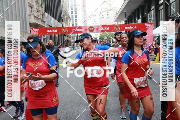 Buy your photos of the eventCorrida Mulher Maravilha - SP on Fotop
