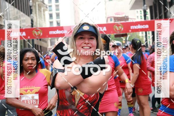 Buy your photos of the eventCorrida Mulher Maravilha - SP on Fotop