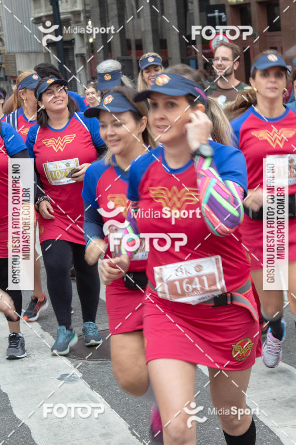 Buy your photos of the eventCorrida Mulher Maravilha - SP on Fotop
