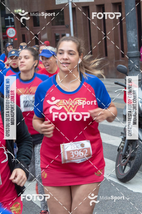 Buy your photos of the eventCorrida Mulher Maravilha - SP on Fotop