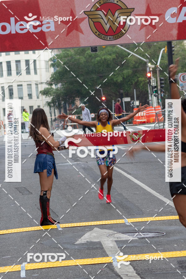 Buy your photos of the eventCorrida Mulher Maravilha - SP on Fotop
