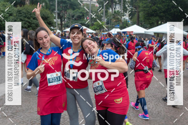 Buy your photos of the eventCorrida Mulher Maravilha - SP on Fotop