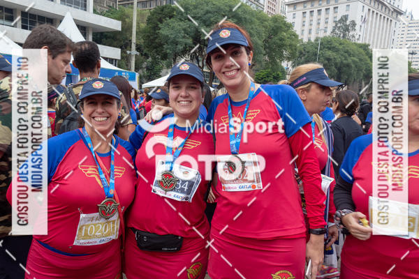 Buy your photos of the eventCorrida Mulher Maravilha - SP on Fotop