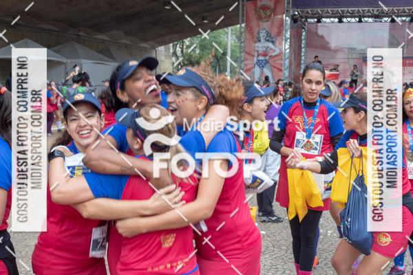 Buy your photos of the eventCorrida Mulher Maravilha - SP on Fotop