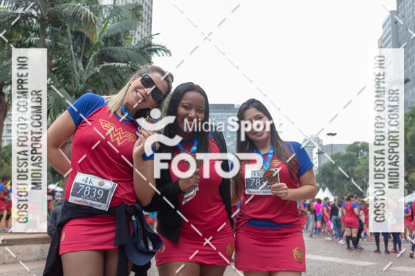 Buy your photos of the eventCorrida Mulher Maravilha - SP on Fotop